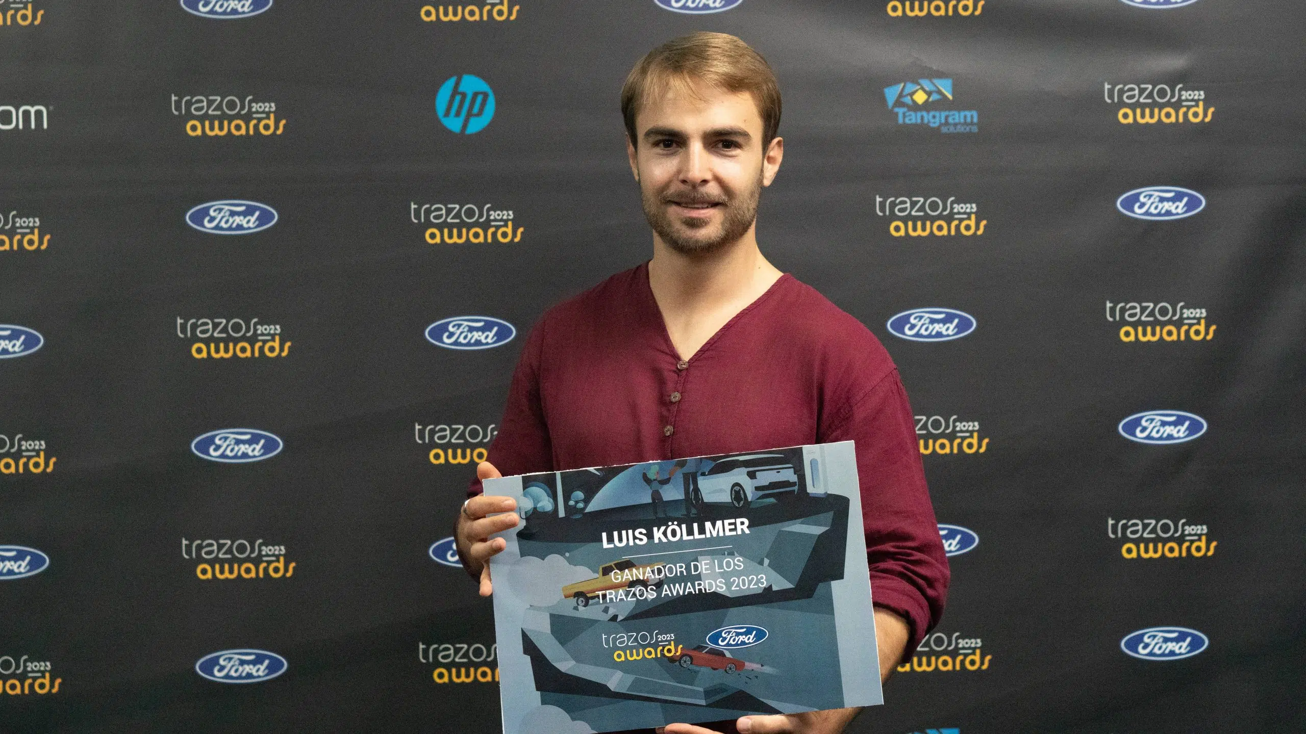 DSC09921 Ganador Trazos Awards 2023